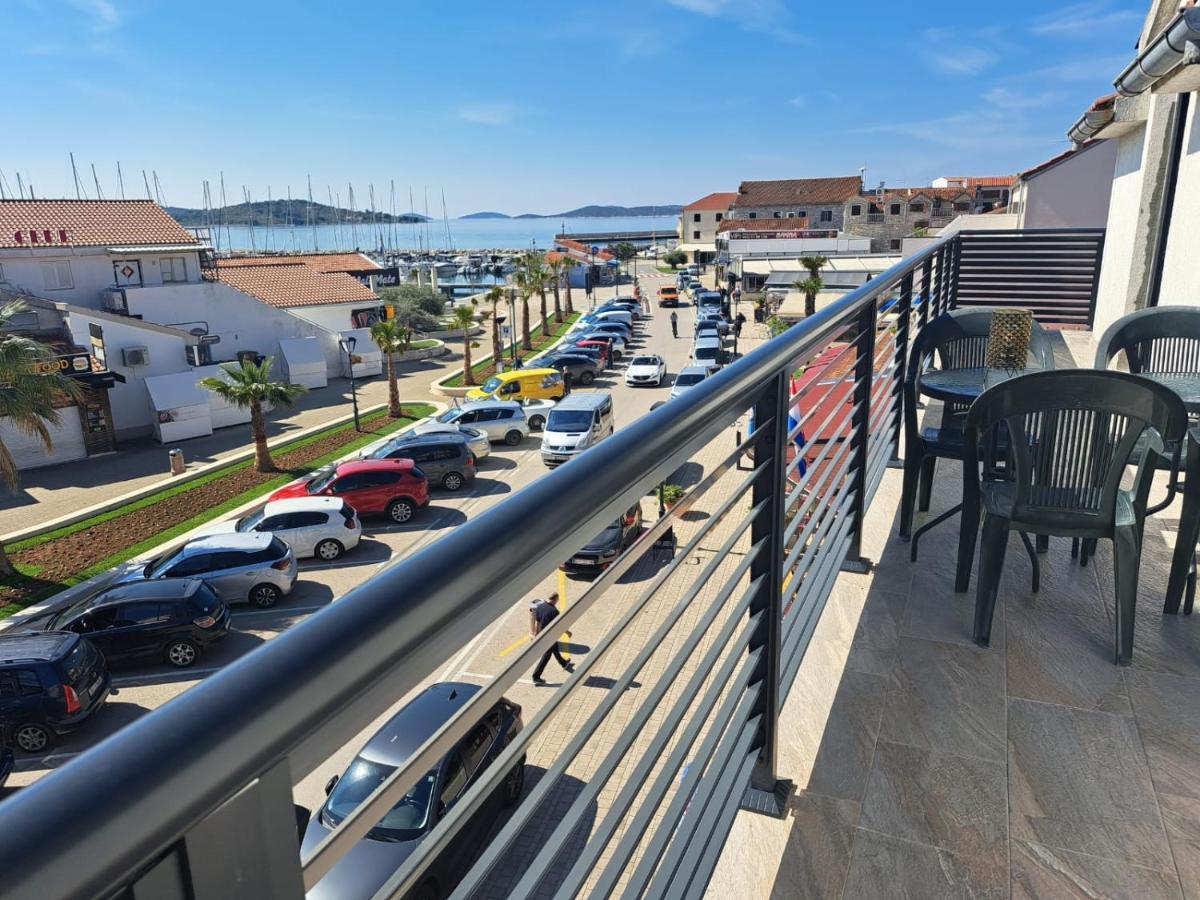 Apartments Centar Водице Екстериор снимка