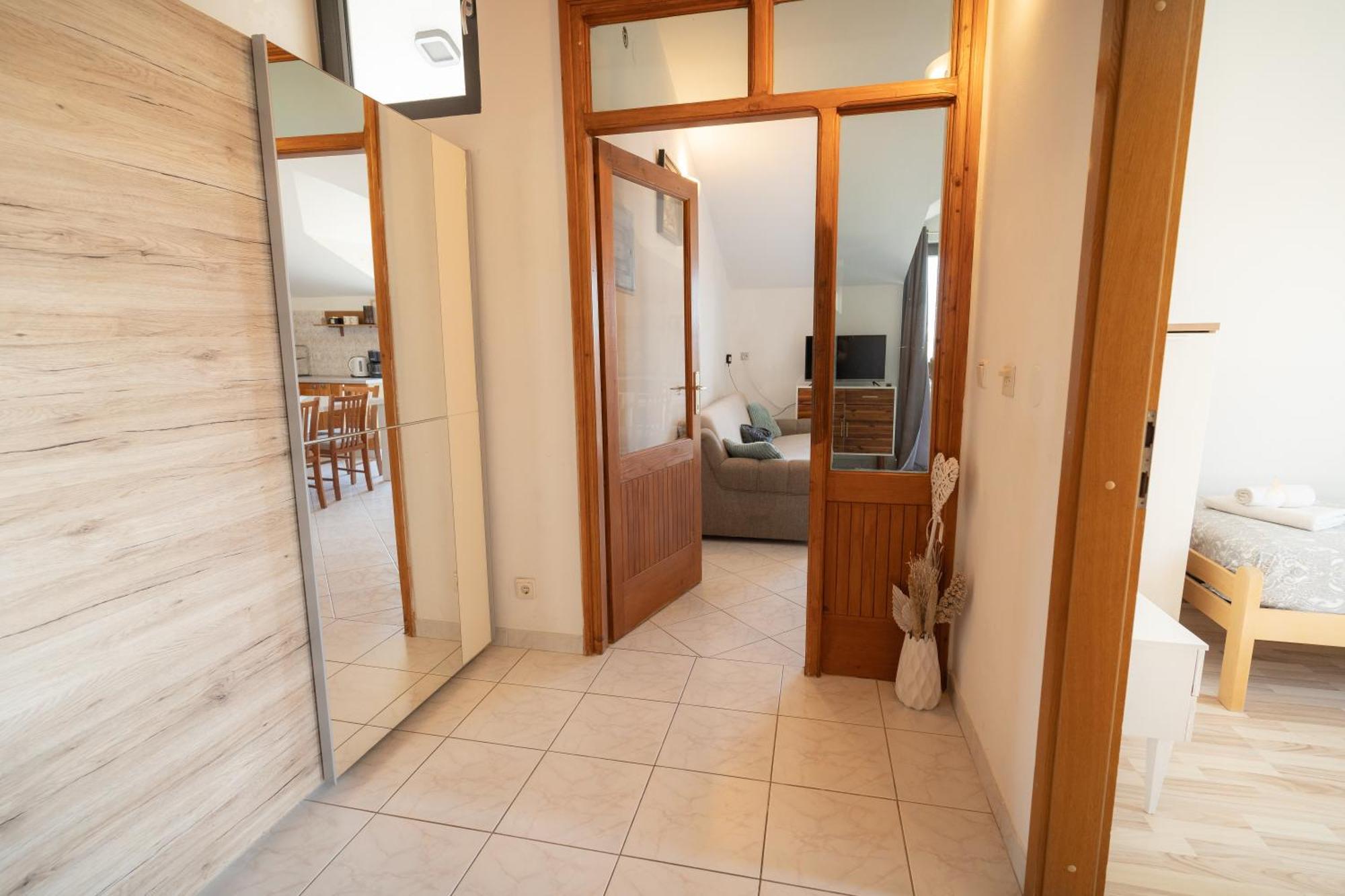 Apartments Centar Водице Екстериор снимка