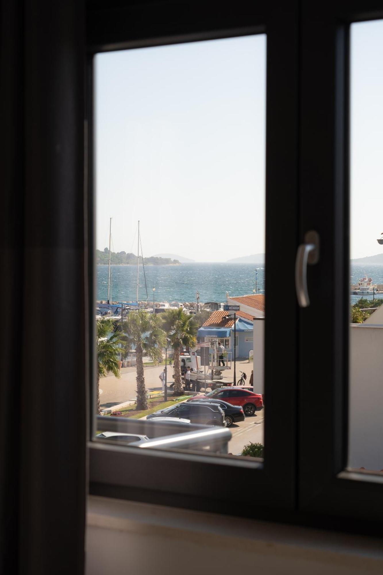 Apartments Centar Водице Екстериор снимка