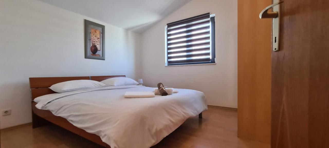 Apartments Centar Водице Екстериор снимка