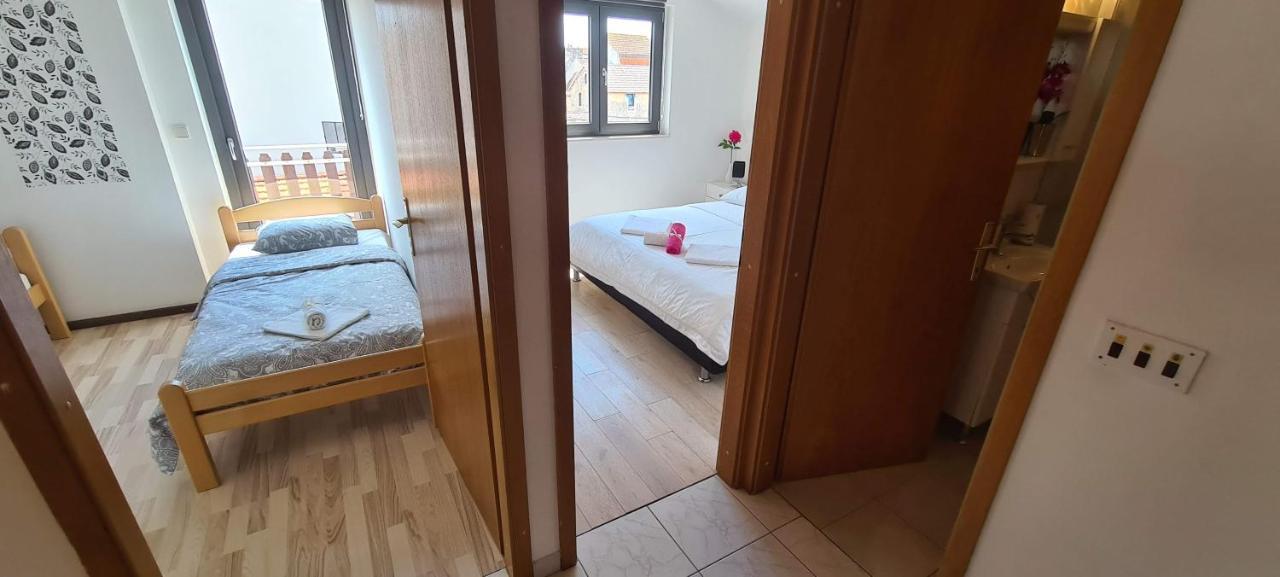 Apartments Centar Водице Екстериор снимка